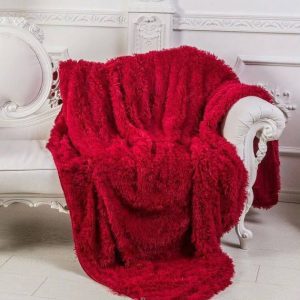 220×240  Pūkains gultas pārklājs-pleds (bordo)