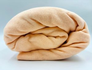 200×220 Trikotāžas palags ar gumiju Jersey 100% kokvilnas (Gaiši oranžs)