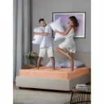 200×220 Lux klases palags ar gumiju by Collection World/ 100% Kokvilna satīns (persiku)