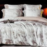 160×200 LUKS Klases Zīda gultas veļas komplekts ar palagu (gaiši pelēks)