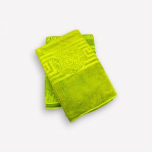 Luks klases vannas dvielis Versece Light Salat 70×140 cm (liela izmēra)