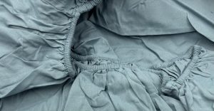 200×220 Palags ar gumiju by Mylano Exclusive Collection /100% KOKVILNA SATĪNS (gaiši zils) - Image 2