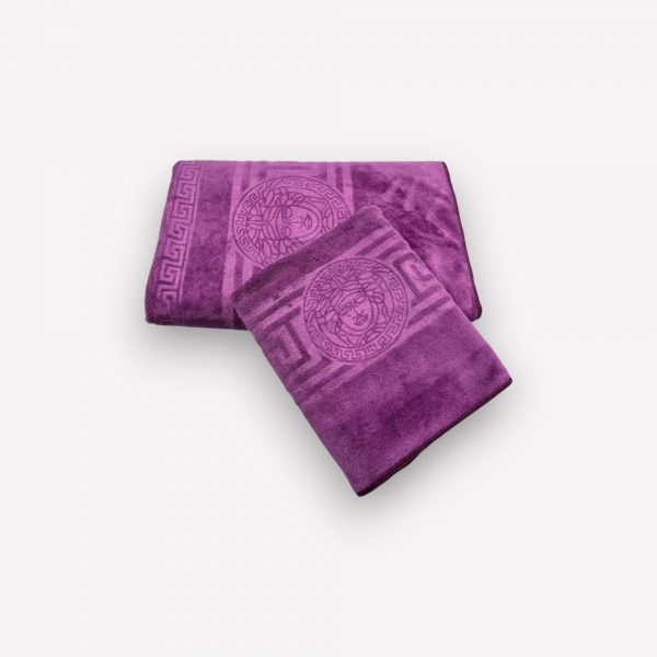 50×90 cm Luks klases vannas dvielis ar Versace simboliku Violet / violets (vidēja lieluma) - Image 1
