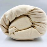 200×220 Trikotāžas palags ar gumiju Jersey / 100% kokvilna (Baltais krēms/šampanieša)