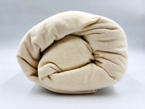 200×220 Trikotāžas palags ar gumiju Jersey / 100% kokvilna (Baltais krēms/šampanieša)