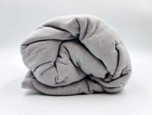 160×200 Trikotāžas palags ar gumiju Jersey / 100% kokvilna (pelēks tonis nr.3)