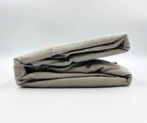 160×200 Palags ar gumiju by Mylano Exclusive Collection /100% kokvilna satīns (gaiši pelēks)