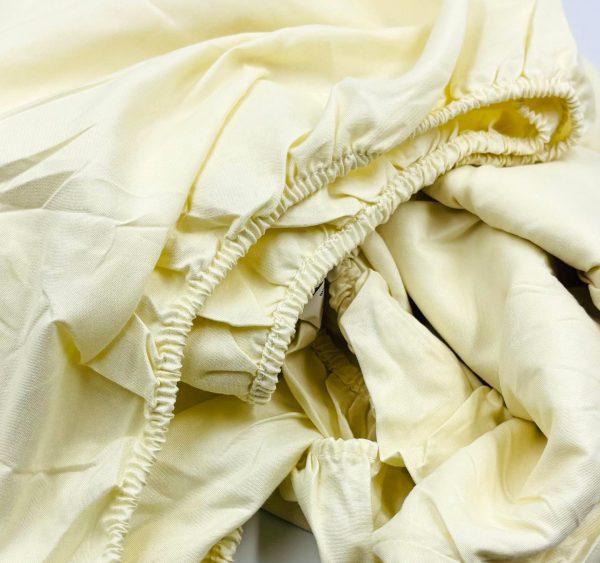 160×200 Palags ar gumiju by Mylano Exclusive Collection /100% kokvilna satīns (šampanieša) - Image 2