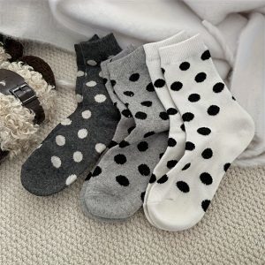 Kokvilnas sieviešu zeķes ar apļiem - Image 3