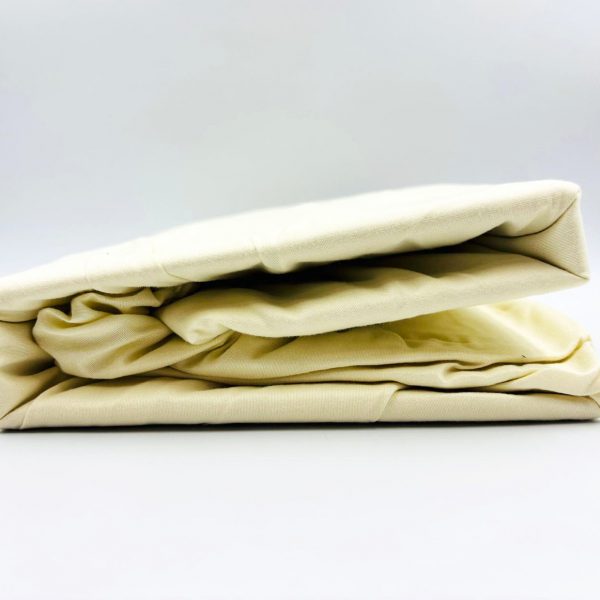 160×200 Palags ar gumiju by Mylano  Exclusive Collection / 100% kokvilna satīns (maigais krēms)