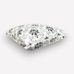 Mīksts antialerģiskais spilvens Lux Comfort 70×70 cm ar rāvējsledzēju