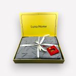 200×220 Premium gultas veļa ar palagu Luna Home dāvanu kastē, kokvilna satīns (gaiši pelēks)