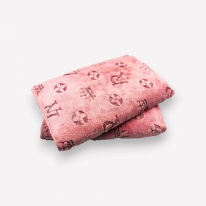 Luks klases liela izmēra vannas dvielis Louis Vuitton 70×140 cm (gaiši rozs) - Image 2