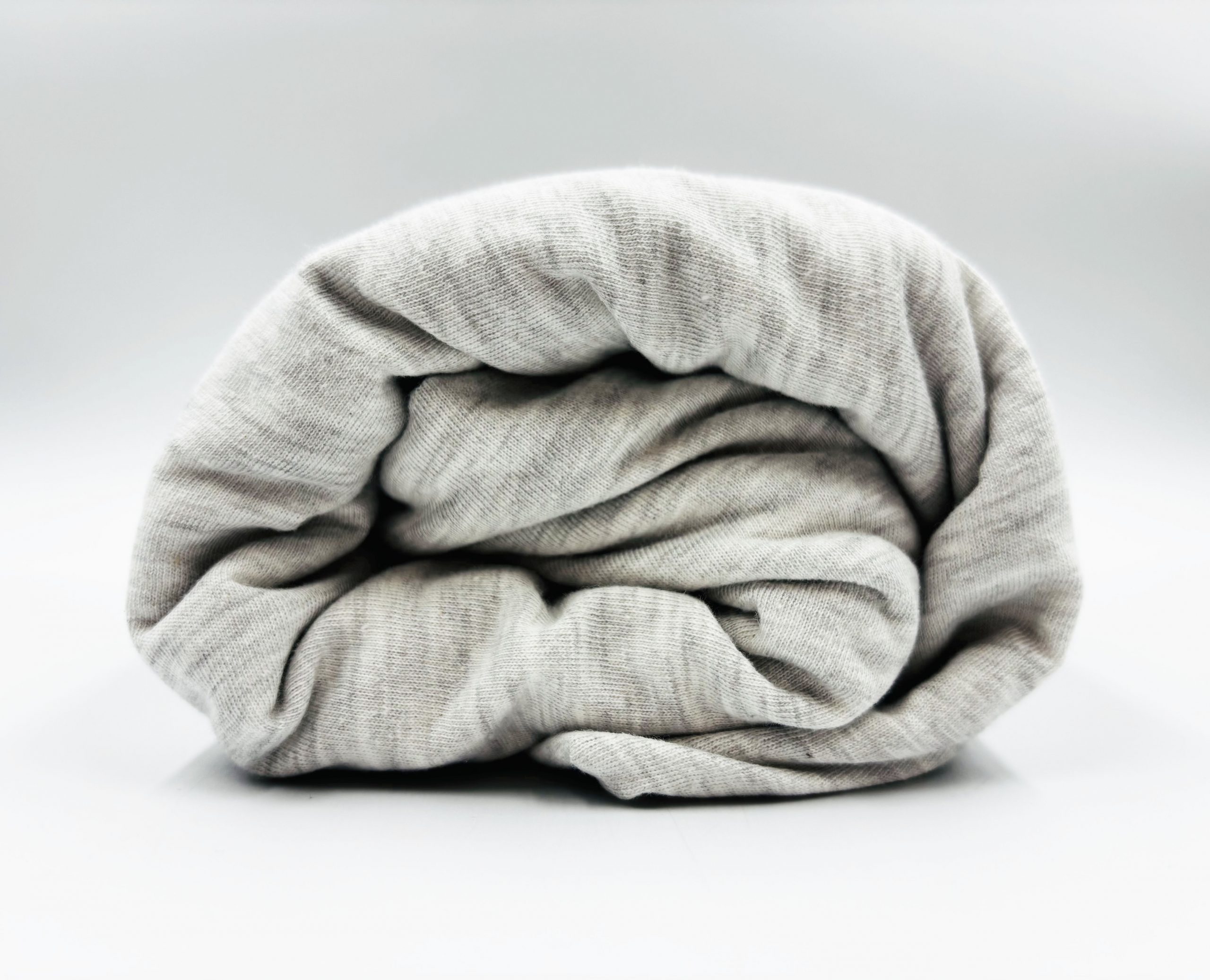 230 -1 180×200 Palags ar gumiju Jersey - 100% kokvilna (gaiši pelēks ar strīpām) - Image 1