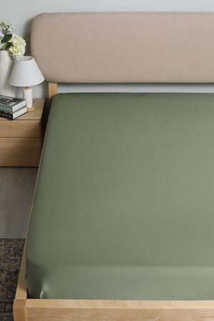 160×200 cm Vienkrāsains palags bez gumijas Milano Comfort Satin - Zaļš - Image 2