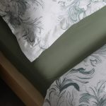 160×200 cm Vienkrāsains palags bez gumijas Milano Comfort Satin - Zaļš