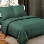 200×220 Premium kvalitātes vienkrasainā gultas veļa LUNA HOME ar palagu– viesnīcu stila elegance, piparmētru zaļš