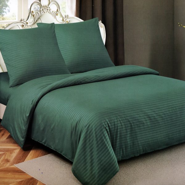 200×220 Premium kvalitātes vienkrasainā gultas veļa LUNA HOME ar palagu– viesnīcu stila elegance, piparmētru zaļš