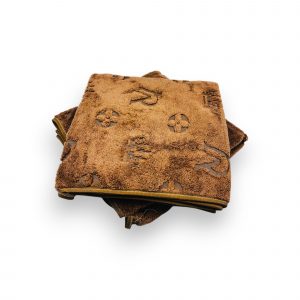 Premium vannas dvielis ar greznu ornamentu 50×100 cm - mikrošķiedra (Gaišbrūns)