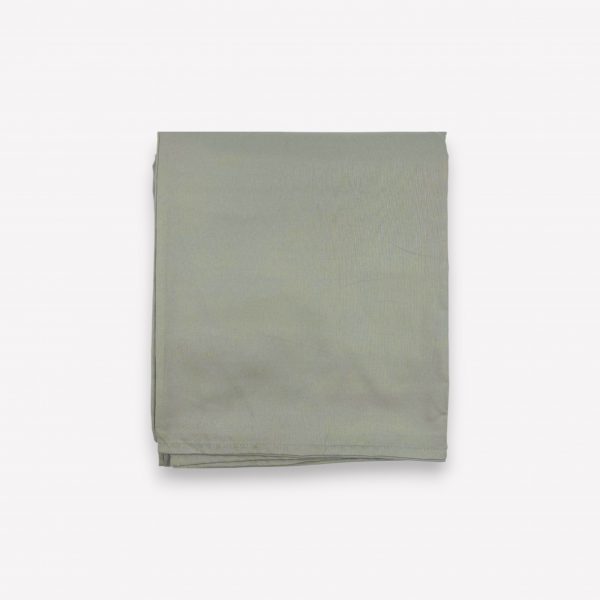 220×230 cm Vienkrāsains palags bez gumijas Comfort Satin - Gaiši pelēkais